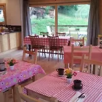 Tivoli Chalet Bed & Breakfast