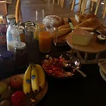 Bed & Breakfast Tivoli Chalet 4*