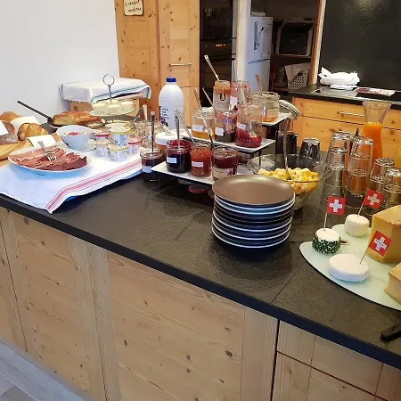 Bed & Breakfast Tivoli Chalet Leysin