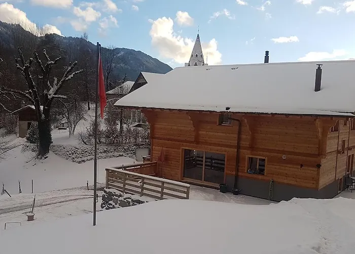 Tivoli Chalet Bed and Breakfast 4*